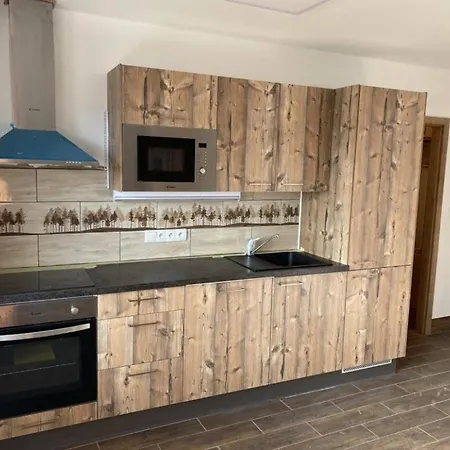 U Dlouhana Apartment Kadan