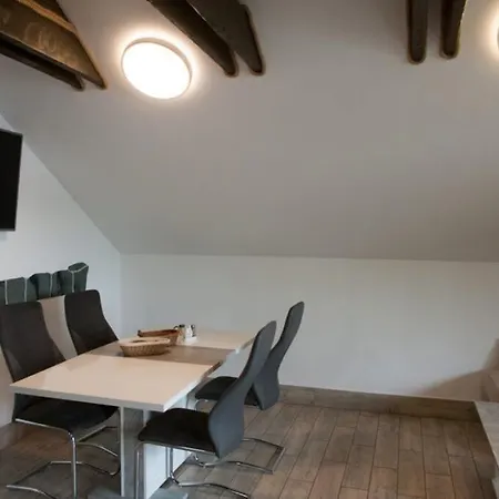 Apartment U Dlouhana